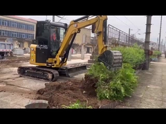 Excavateur mini Cat 303 d'occasion 0,12 m3 Seau 3600 kg Poids pour l'utilisation dans la construction